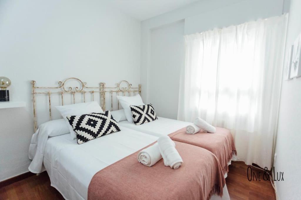 O&L Aire - Spacious And Bright Apartment In The Heart Of Seville Sevilha Exterior foto