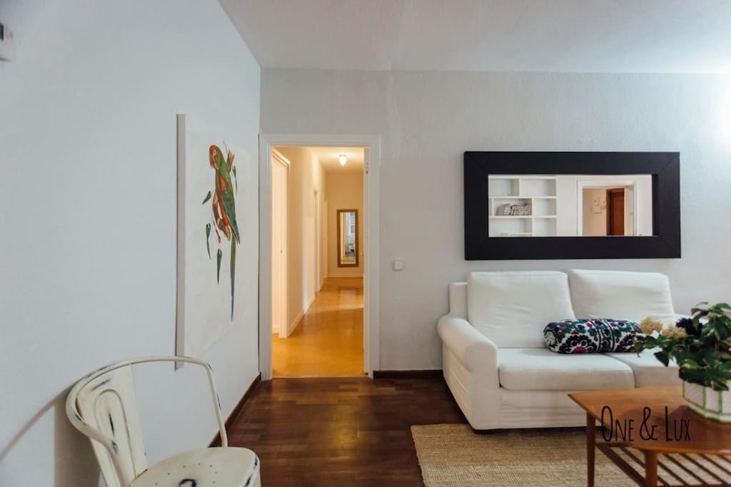 O&L Aire - Spacious And Bright Apartment In The Heart Of Seville Sevilha Exterior foto
